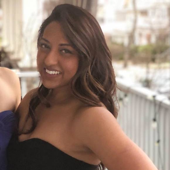 Meet your Posher, Kareema - Picture 1 of 1